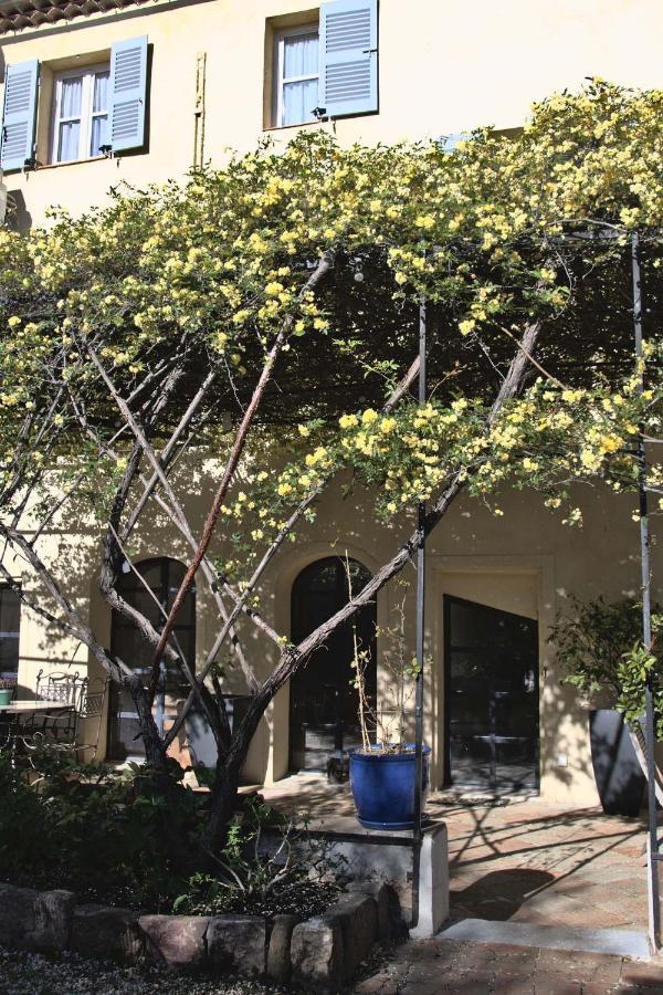 Le Vieux Logis Chambres D'Hotes La Farlède Εξωτερικό φωτογραφία